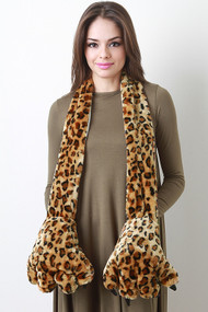 Cushioned Claw Scarf