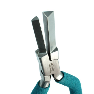 Wubbers Designer Small Triangle Mandrel Pliers