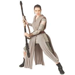 MAFEX No.036 Rey "Star Wars: The Force Awakens" (Dented Box)