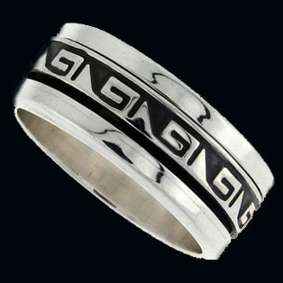 Silver band ring