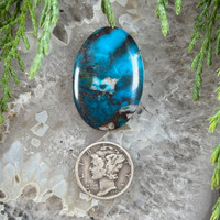 Royal blue Bisbee Turquoise cab with quartz inclusions