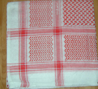 Red & White no Tassels Shemagh Scarf