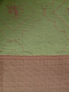 3 Pcs 100% Cotton Queen QUILT / BEDSPREAD Beige & Pink