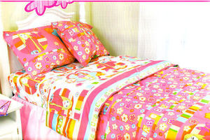 "Barbie" Twin 3 pc.Comforter +Fitted sheet +Pillow case