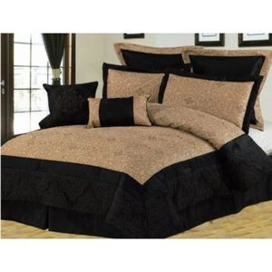 KING size Bed in a Bag 8 pc. Comforter / Bed / Bedding Set Black & Gold colors