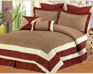 Queen size Bed in a Bag 8 pc. Comforter / Bedding Set / Bed Ensemble - BURGUNDY