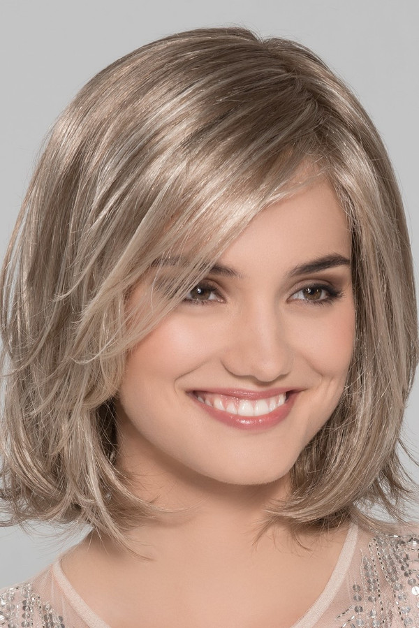 Ellen_Wille_Wigs_Lucky Hi_sandy_blonde_rooted_front1