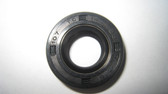 91206-286-013
14x28x7 Gearshift / Crankcase Oil Seal