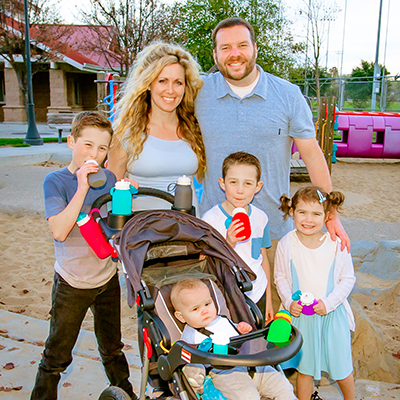 squeasy-family-about-us.jpg squeasy-family-about-us.jpg