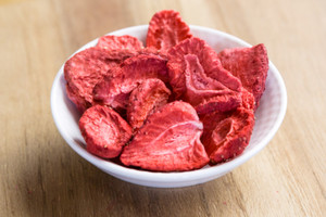 100g Freeze dried ORGANIC Strawberry slices