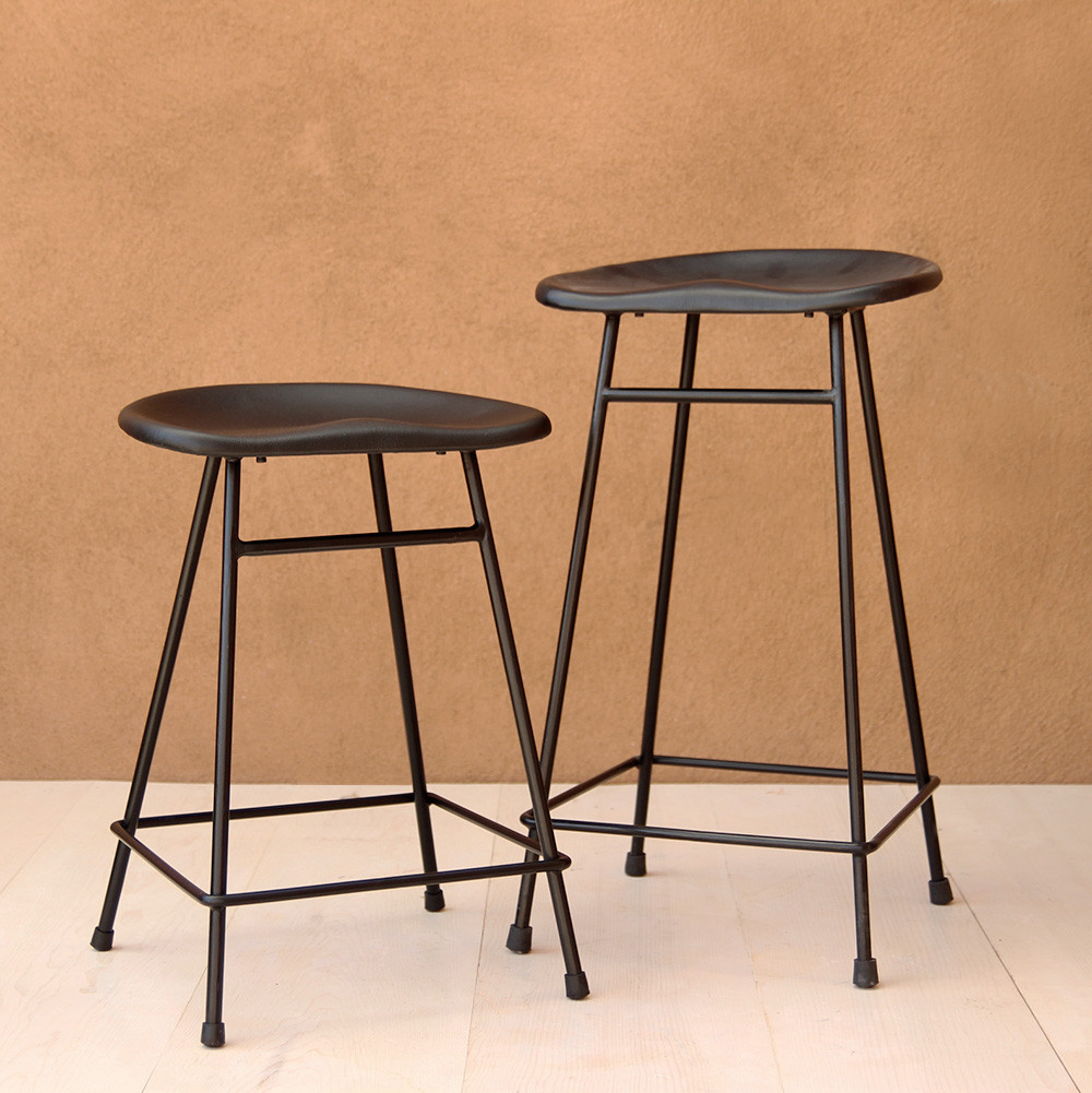 Noa Bar Stool
16 x 13 x 24 H inches, 16 x 13 x 29 H inches
Leather and Powder Coated Metal Frame Noa Bar Stool
16 x 13 x 24 H inches, 16 x 13 x 29 H inches
Leather and Powder Coated Metal Frame