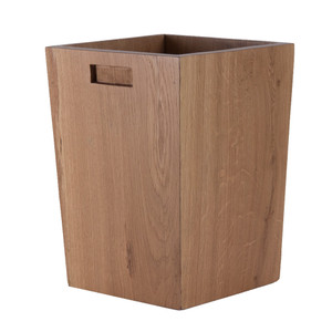 Los Robles Oak Waste Bin
10 x 10 x 14 H inches
Natural
