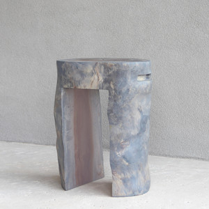 Tocón Stool
12 - 16 diameter x 20 H inches (each is unique - expect variation)
Grey Mist Finish