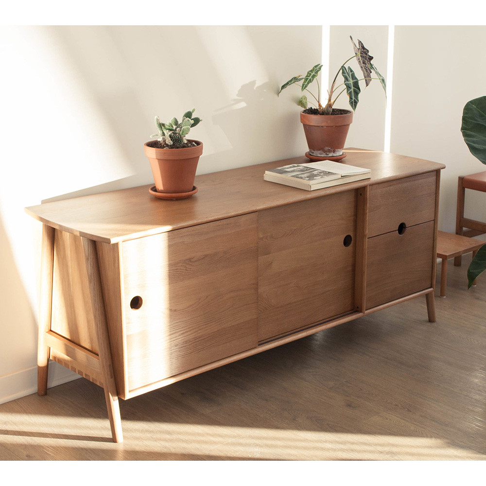 Woodbine Sideboard
20 x 62 x 26 H inches
Solid White Oak
Sienna Finish Woodbine Sideboard
20 x 62 x 26 H inches
Solid White Oak
Sienna Finish
