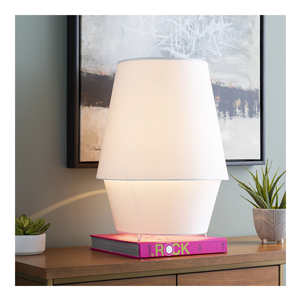 Minimalo Tall Lamp - CMO-003
16 dia x 21 H inches
Linen
White Minimalo Tall Lamp - CMO-003
16 dia x 21 H inches
Linen
White