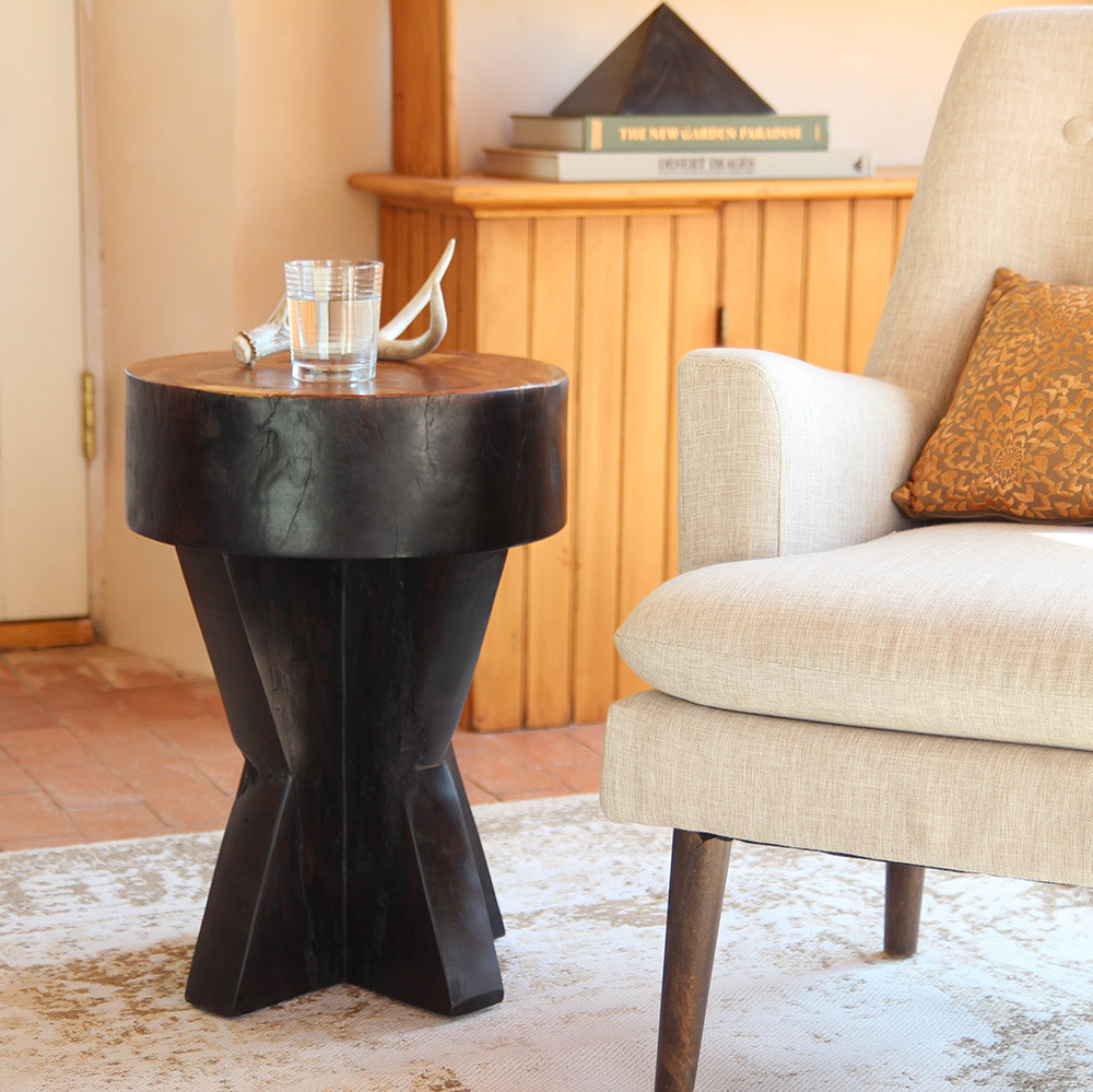 Granada Side Table
16 dia x 22 H inches
Ebony and Natural Finish Granada Side Table
16 dia x 22 H inches
Ebony and Natural Finish