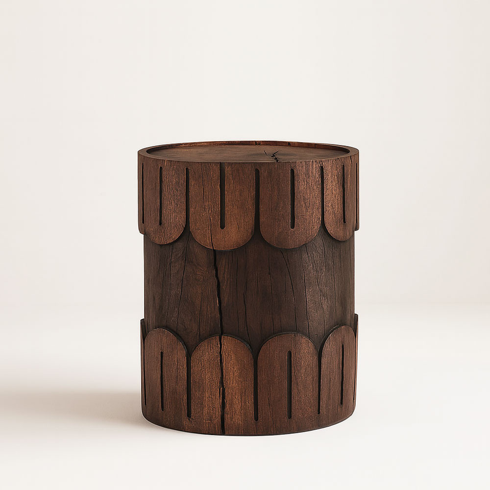 Bisous Hand Carved Log Table
12 - 16 dia x 18 H inches Bisous Hand Carved Log Table
12 - 16 dia x 18 H inches