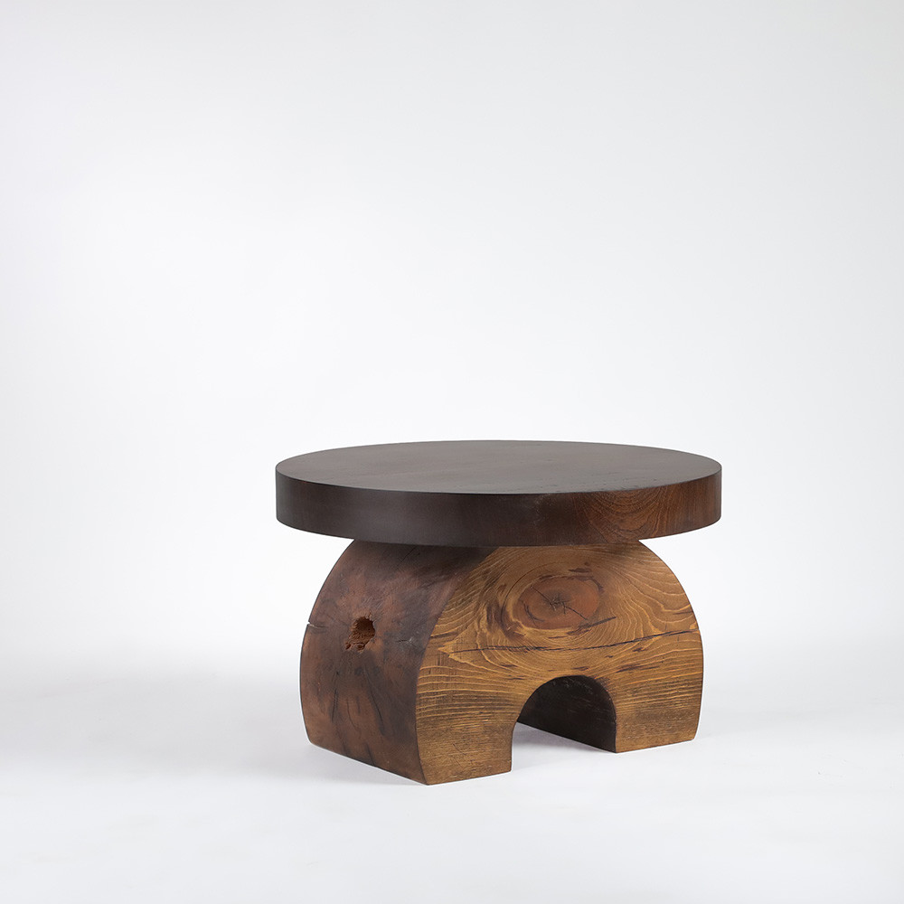 Pacifica Low Table
24 dia x 15.5 H inches
Honey Brown Finish Pacifica Low Table
24 dia x 15.5 H inches
Honey Brown Finish