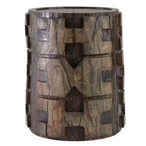 Pueblo Deco Hand Carved Log Table
12 - 16 dia x 18 H inches
Cocoa Brown