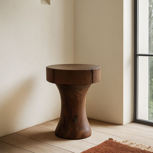 Jules Side Table
Dark wood side table
15 dia x 20 H inches
Dark Walnut Finish