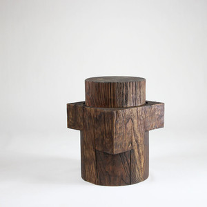 Brutus Urban Wood Side Table
14 x 14 x 20 H inches - 12 dia table top
Reclaimed Elm Wood
Cocoa Brown