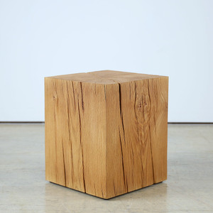 Putnam Oak Cube Table S01
13.5 x 14 x 17.75 H inches