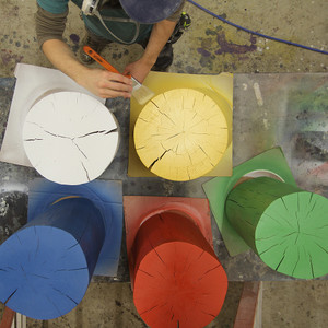 Pintado Log Table
Painted Side Table
Painted Blueberry, Sun Valley, Richmond Green, Tundra, Sun Valley Finishes