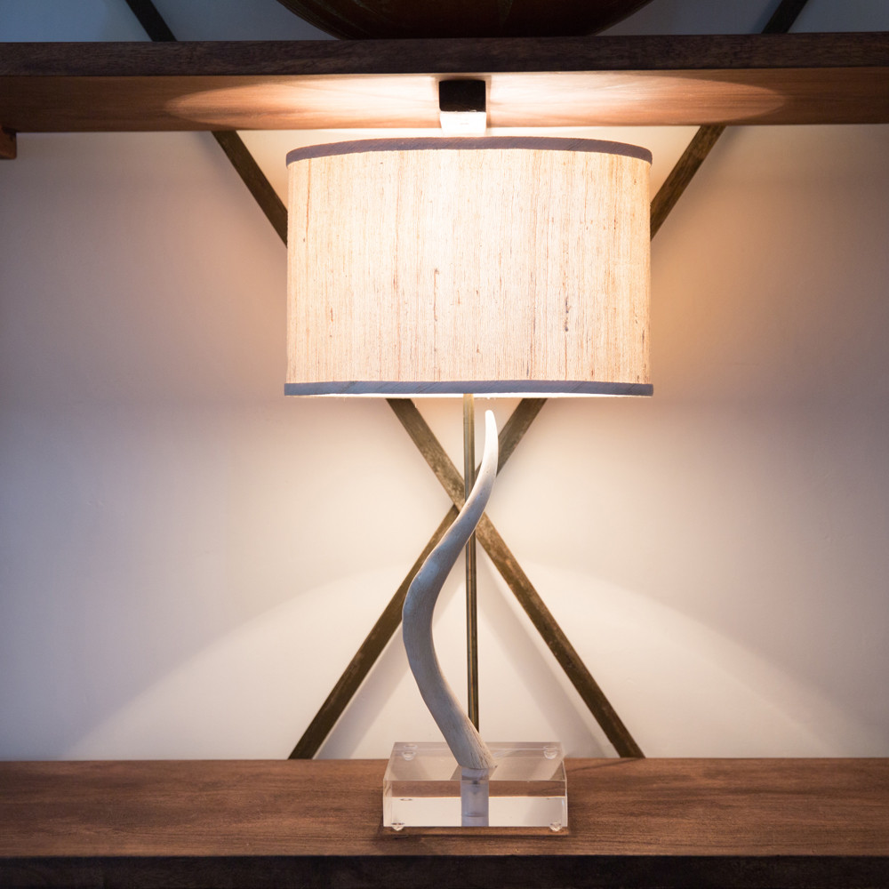 Imperial Impala Table Lamp
12 x 8 x 21 H inches
Impala Horn Core , Acrylic, Linen Imperial Impala Table Lamp
12 x 8 x 21 H inches
Impala Horn Core , Acrylic, Linen
