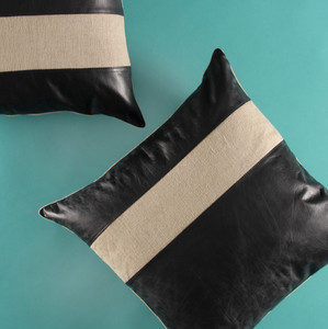 Ray Of Linen Pillow
20 x 20 inches
Leather, Linen
Black, Natural