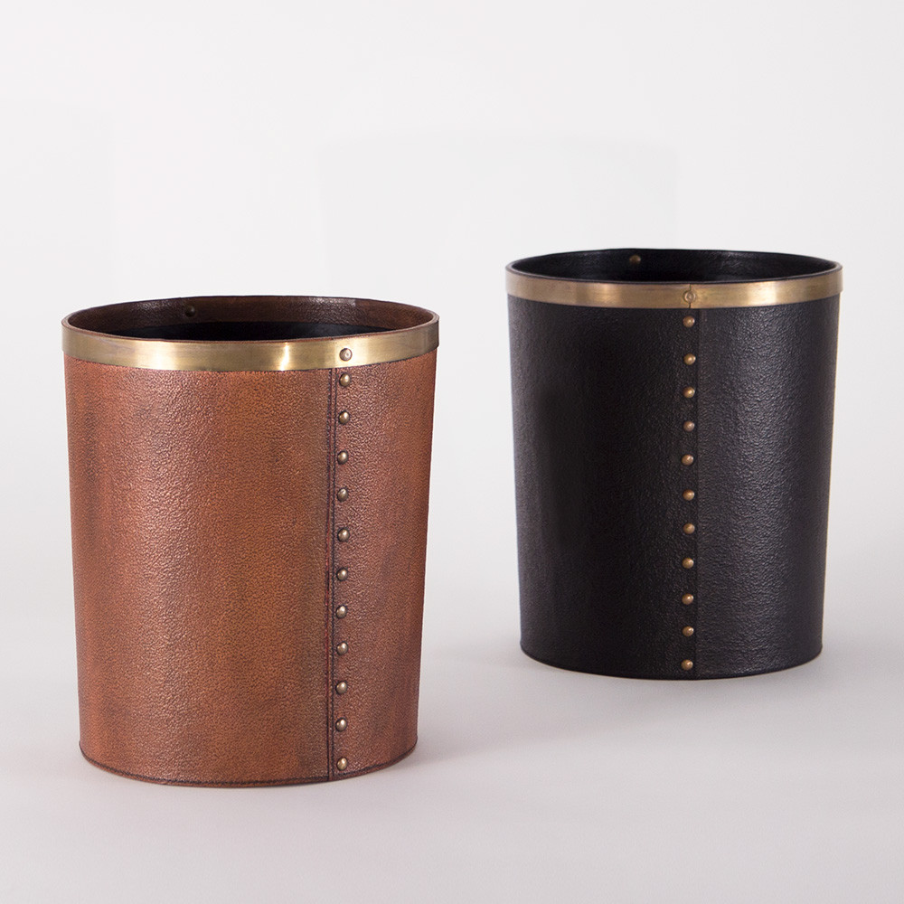 Lucca Leather Waste Bin
10.5 dia x 12 H inches
Leather and Brass
Antique Brown and Black Lucca Leather Waste Bin
10.5 dia x 12 H inches
Leather and Brass
Antique Brown and Black