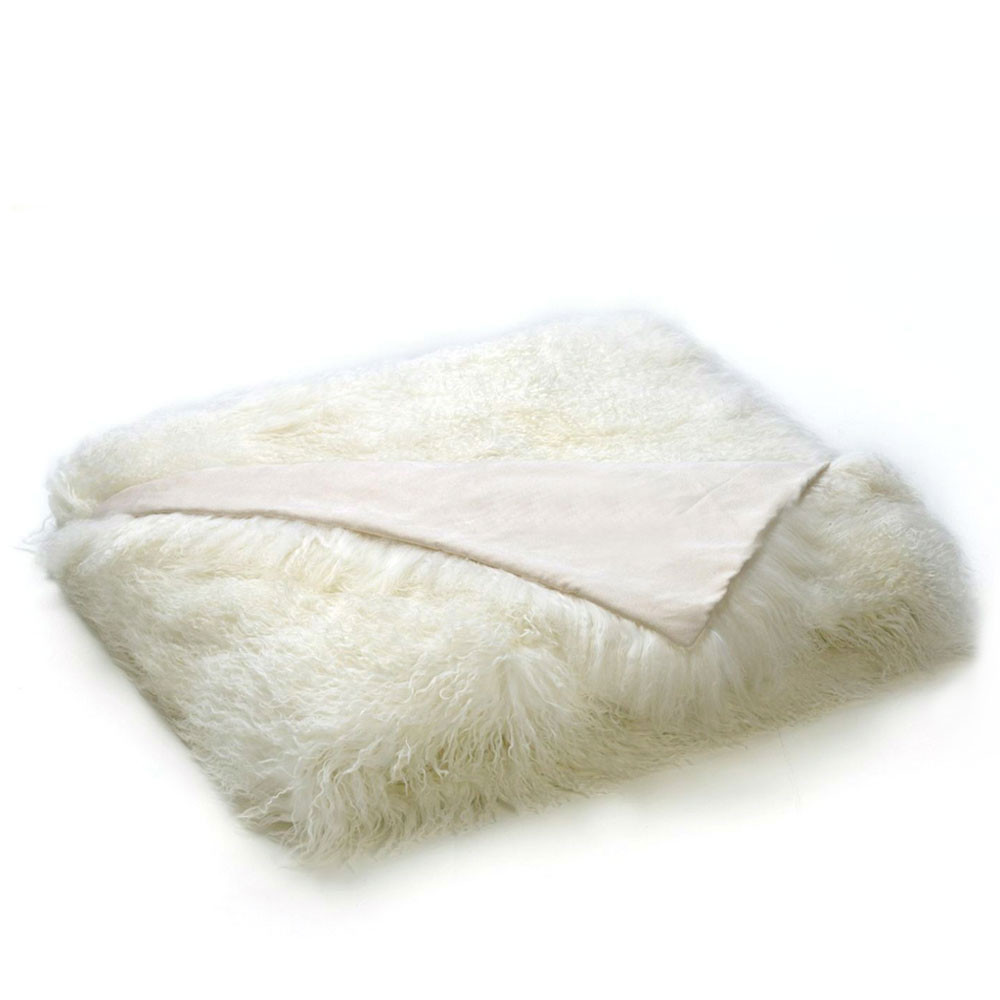Luxe Mongolian Lamb Blanket
60 x 70 inches
Mongolian Lamb Hide Luxe Mongolian Lamb Blanket
60 x 70 inches
Mongolian Lamb Hide