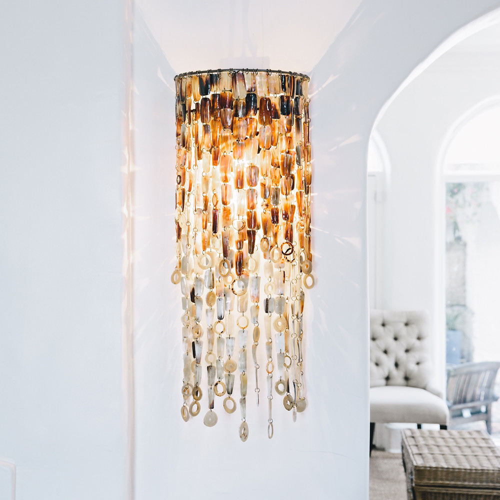 Nguni Horn Sconce - WL11
16 x 8 x 30 H inches Nguni Horn Sconce - WL11
16 x 8 x 30 H inches
