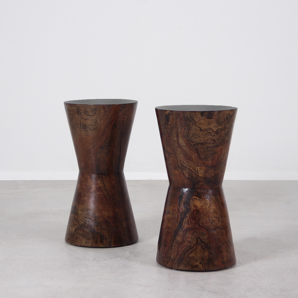 Carlisle Stool Table
11 dia x 20.5 H inches
Dark Walnut Finish Carlisle Stool Table
11 dia x 20.5 H inches
Dark Walnut Finish