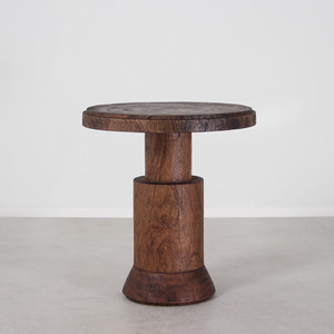 Cádiz Side Table 
22 dia x 24 H inches
Light Walnut Finish