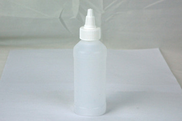4 oz. Fluorinated Bottle with Twist Top