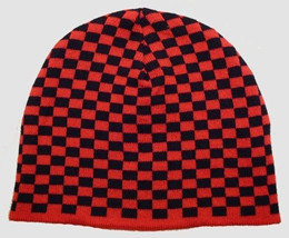 Check S black-red mix beanie