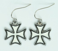 Herocross white mix pendant