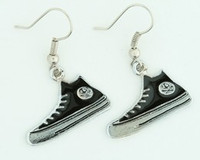 Shoe black mix pendant