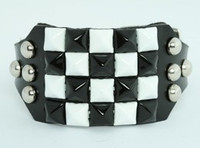 Black-white studs big stud
