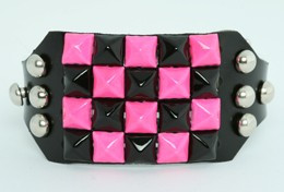 Pink studs big stud