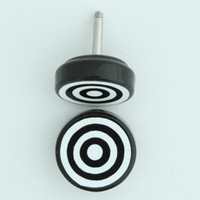 Circle black-white flat fake piercing