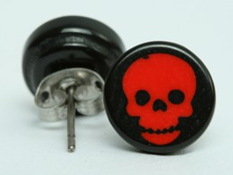 Skull big black-red circular reference stud