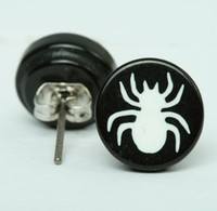 Spider black-white circular reference stud