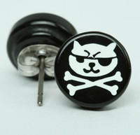 Cat bone black-white circular reference stud