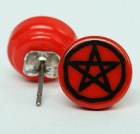 Pentagrame red-black circular reference stud