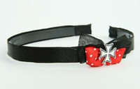 Black-red / herocross white red bow & mix
