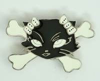 Cat lace white medium buckle
