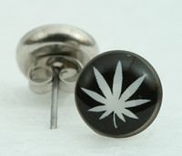 Marijuana black-white circular reference stud