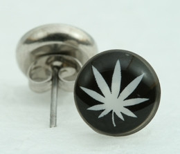 Marijuana black-white circular reference stud