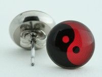 Yy black-red circular reference stud